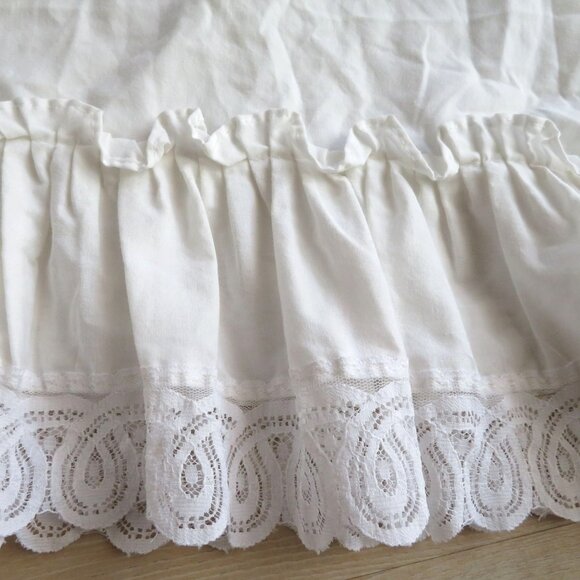 Pair of 2 White Lace Ruffle Curtain Drape Panels 44" x 62" Cottage Shabby Chic - Picture 13 of 16